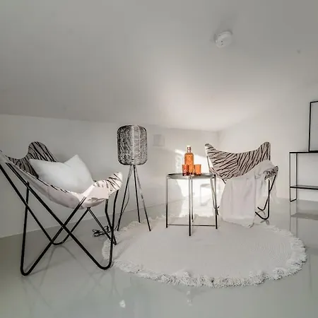 Kotimaailma - Furnished In With Key Code فانتا