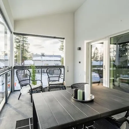 Kotimaailma - Furnished In With Key Code Appartement Vantaa