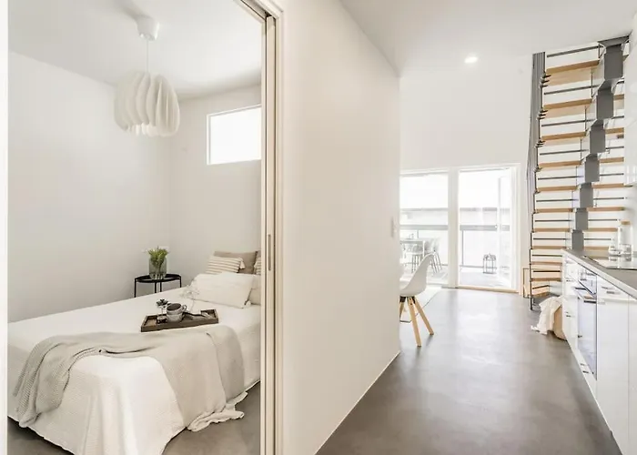 Apartmán Kotimaailma - Furnished In With Key Code Vantaa